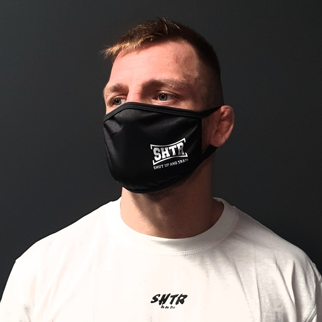 SHTR Masken Small Logos-2